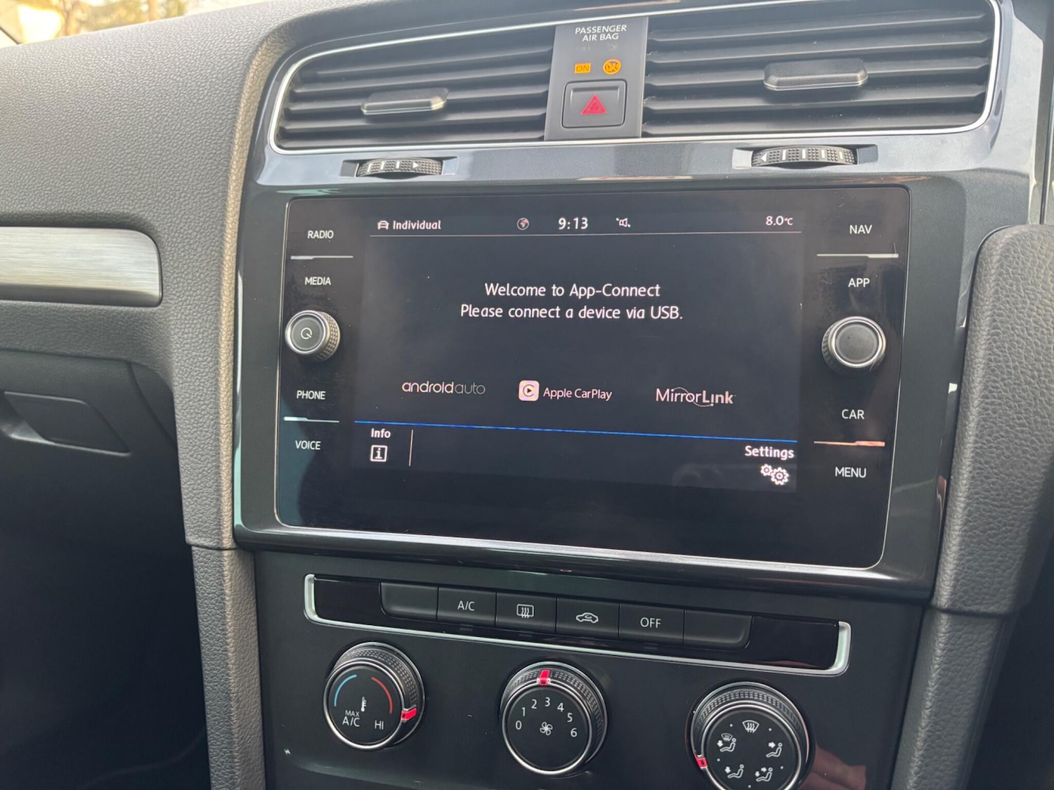 Used Volkswagen Golf 2019 for sale - 76899570: Photo 26