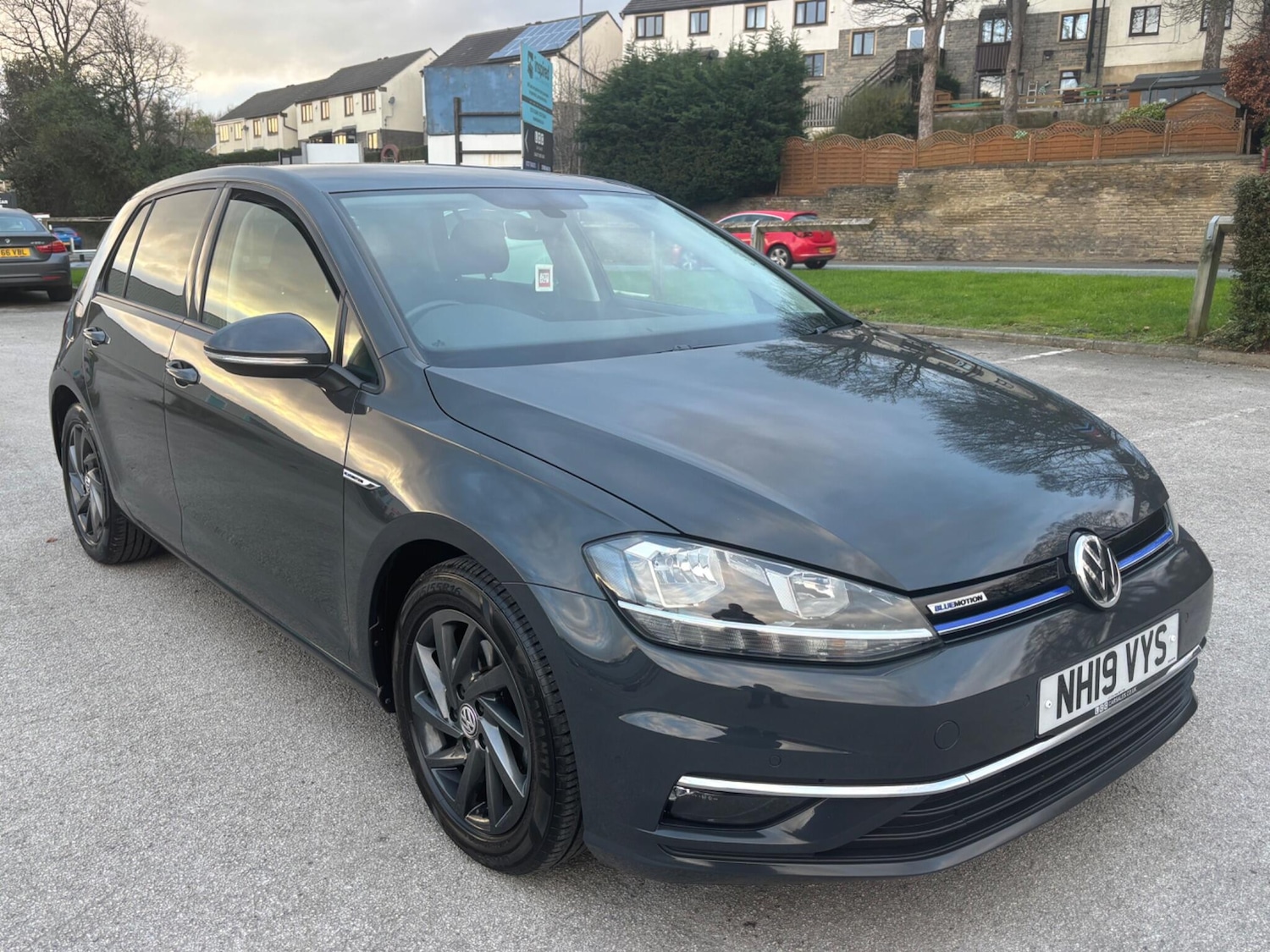 Used Volkswagen Golf 2019 for sale - 76899570: Photo 3