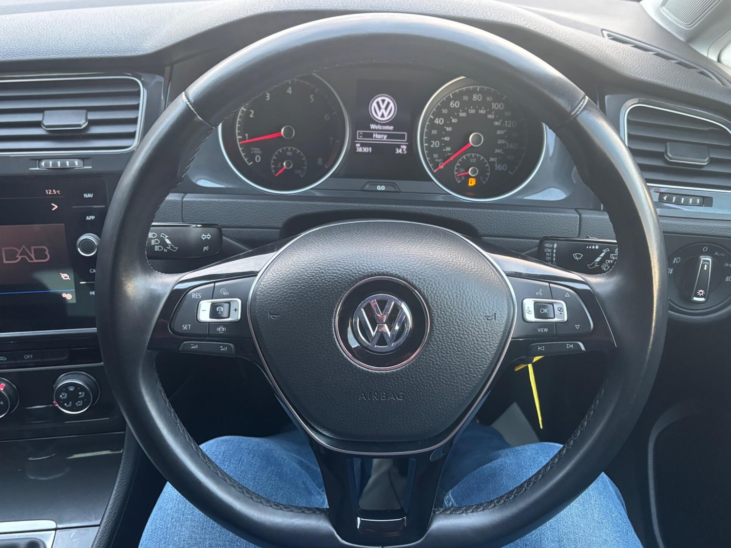 Used Volkswagen Golf 2019 for sale - 76899570: Photo 33