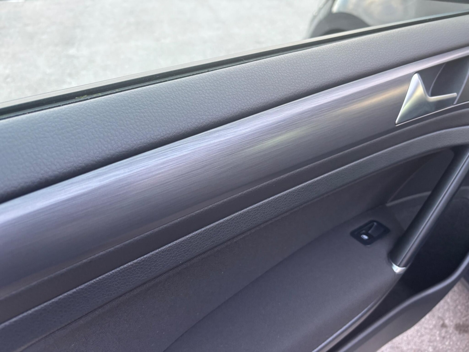 Used Volkswagen Golf 2019 for sale - 76899570: Photo 35