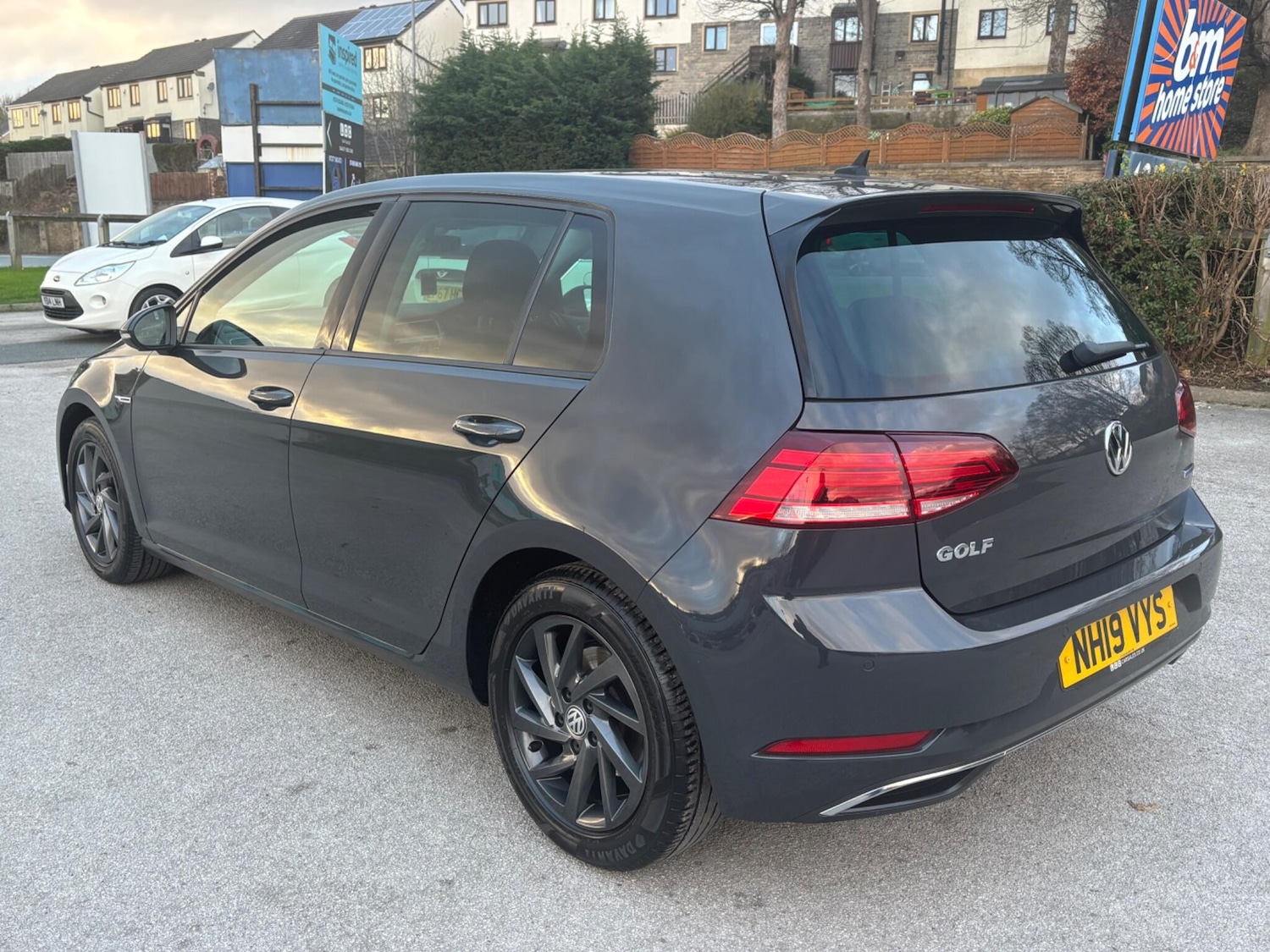 Used Volkswagen Golf 2019 for sale - 76899570: Photo 4