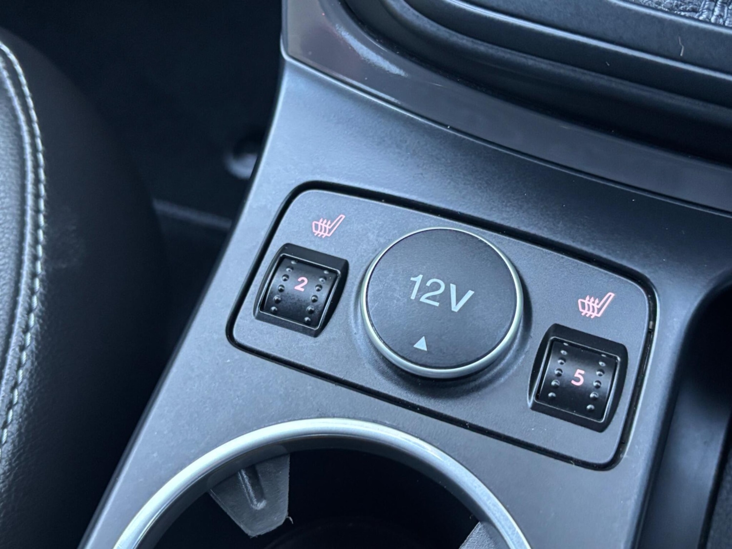 Used Ford Kuga 2016 for sale - 76952751: Photo 22