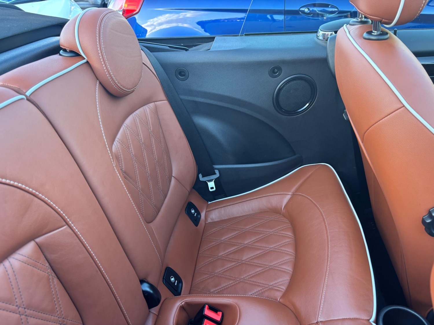 Used MINI Convertible 2018 for sale - 77166798: Photo 18