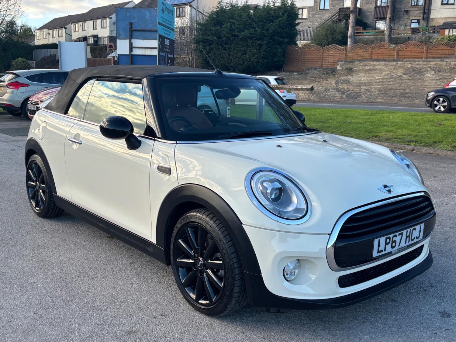 Used MINI Convertible 2018 for sale - 77166798: Photo 3