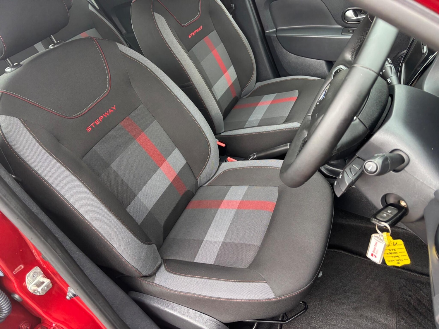 Used Dacia Sandero Stepway 2020 for sale - 76952812: Photo 11