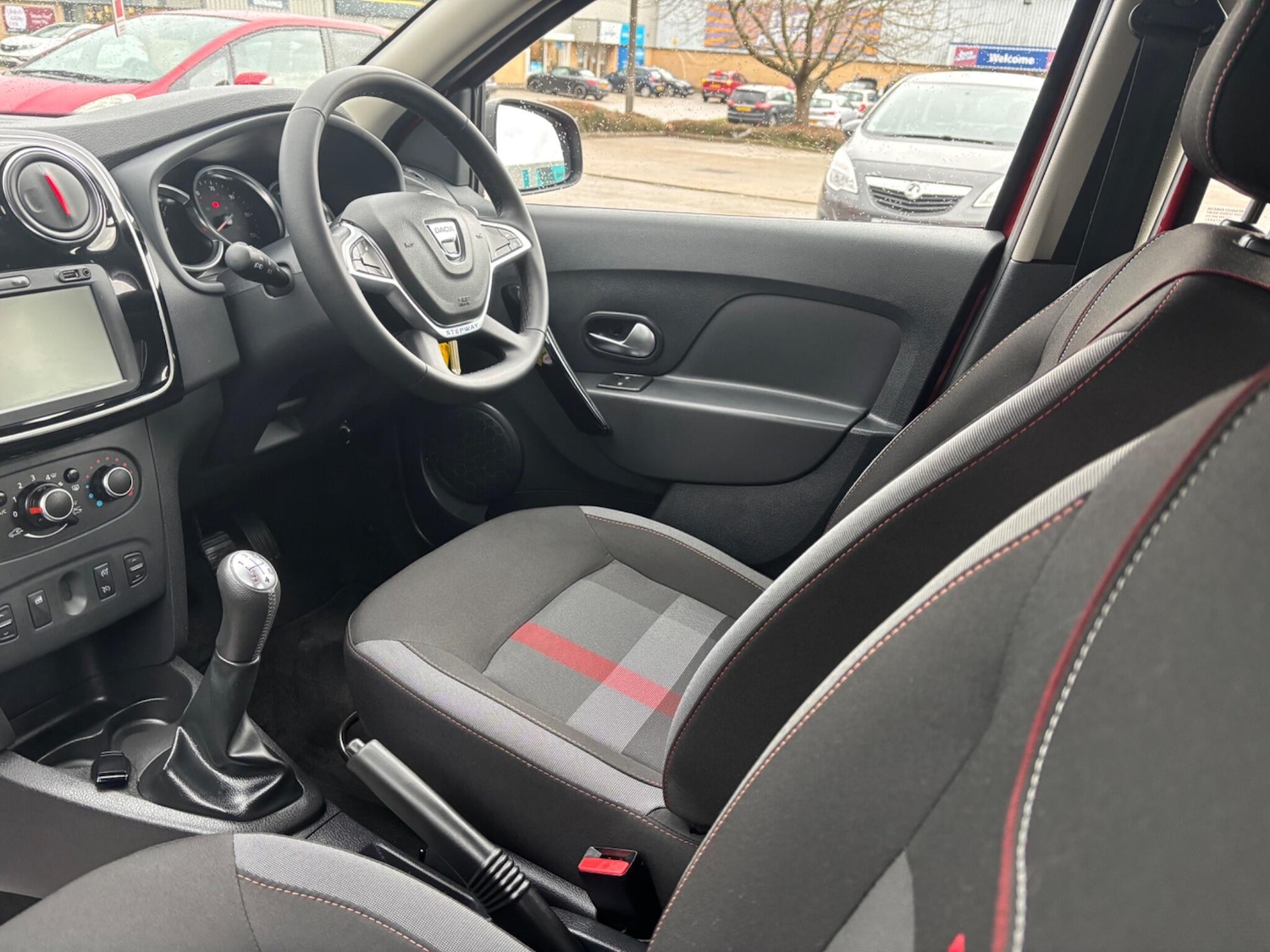 Used Dacia Sandero Stepway 2020 for sale - 76952812: Photo 16