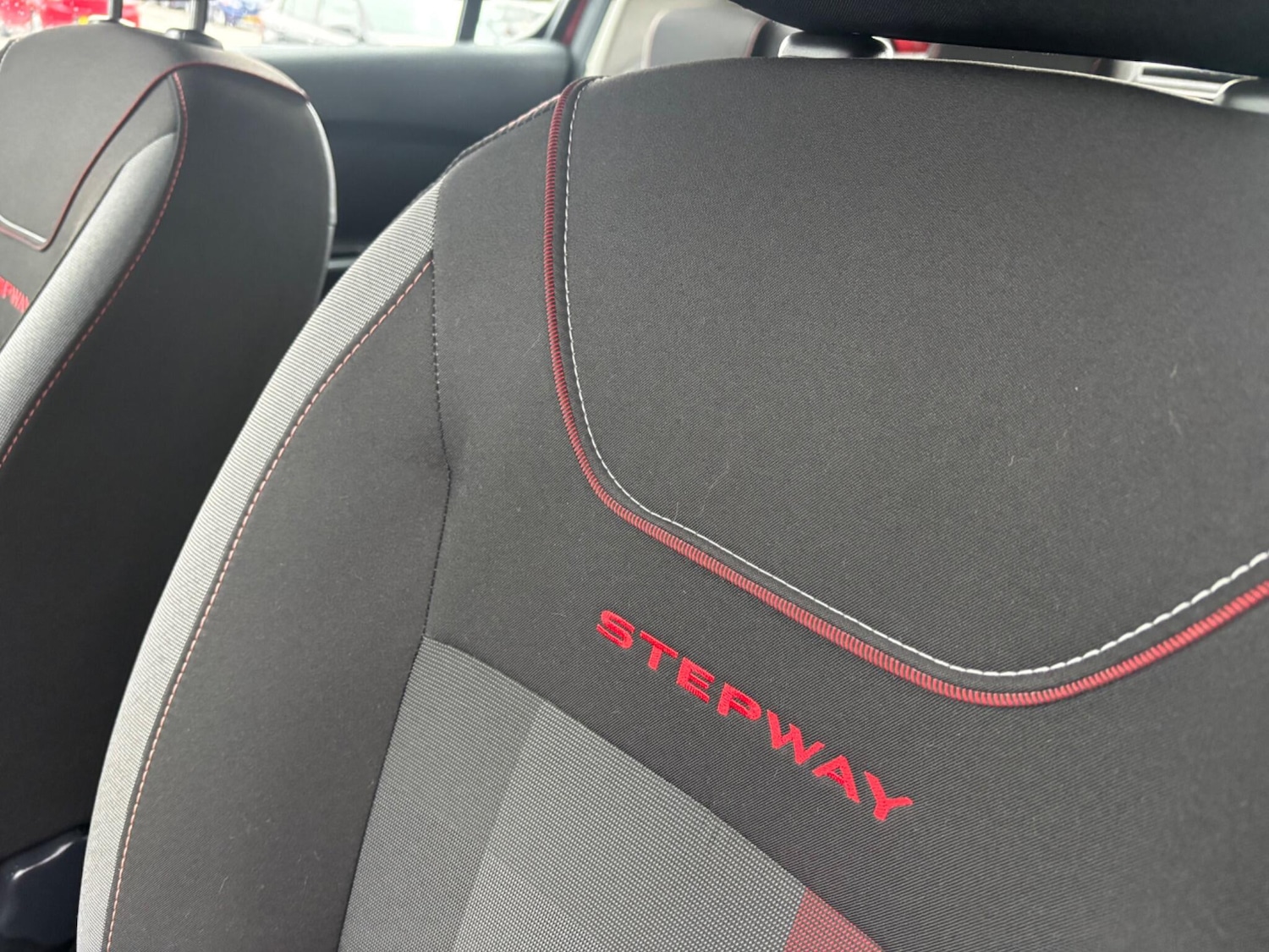 Used Dacia Sandero Stepway 2020 for sale - 76952812: Photo 19