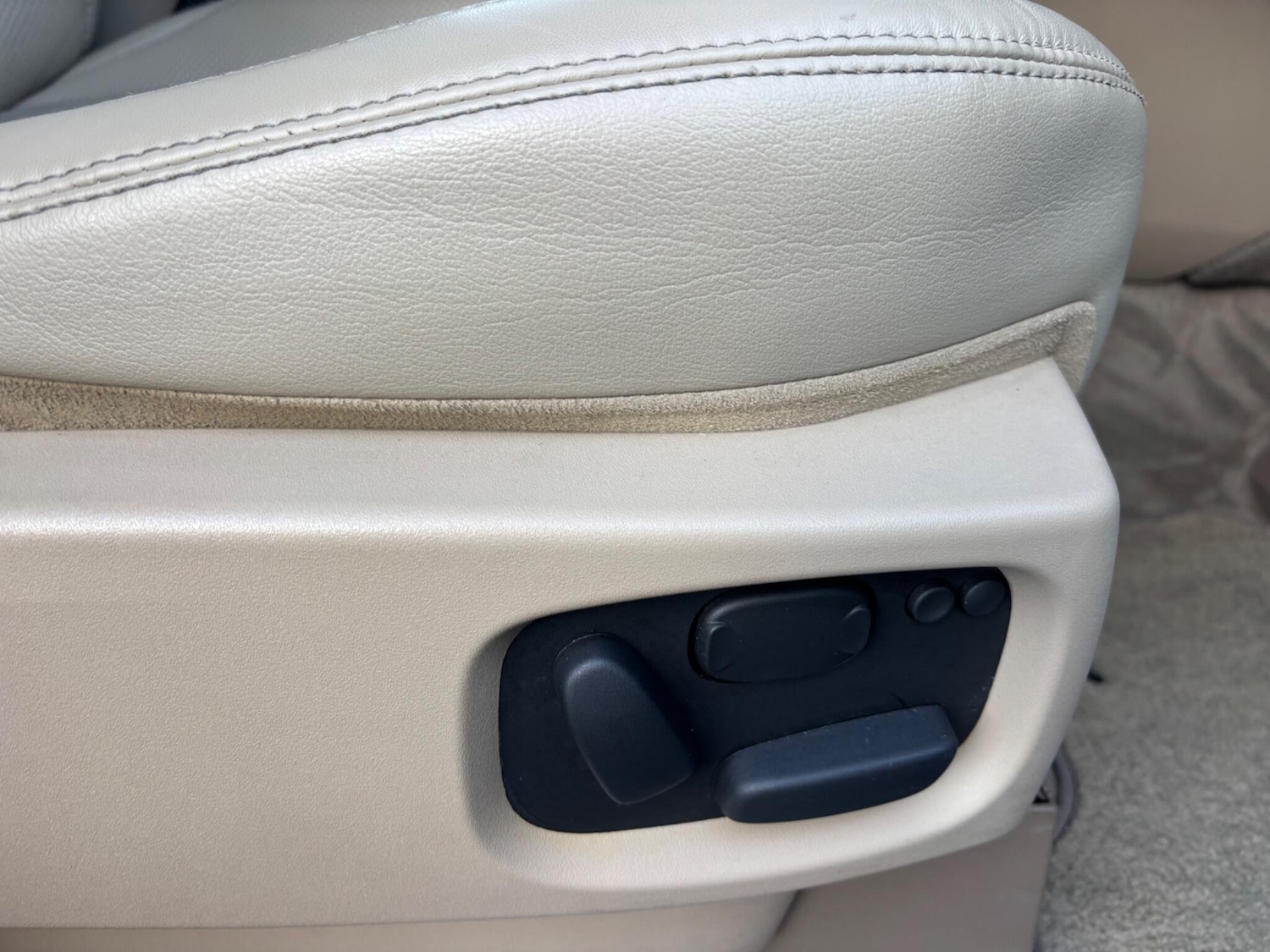 Used Land Rover Range Rover Sport 2012 for sale - 76398041: Photo 23