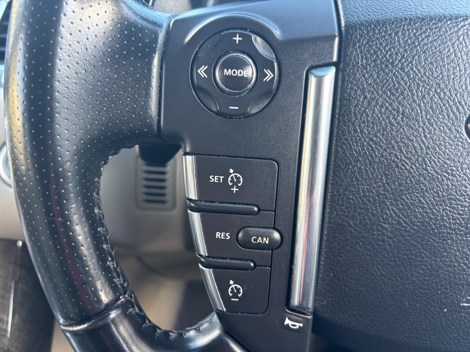 Used Land Rover Range Rover Sport 2012 for sale - 76398041: Photo 26