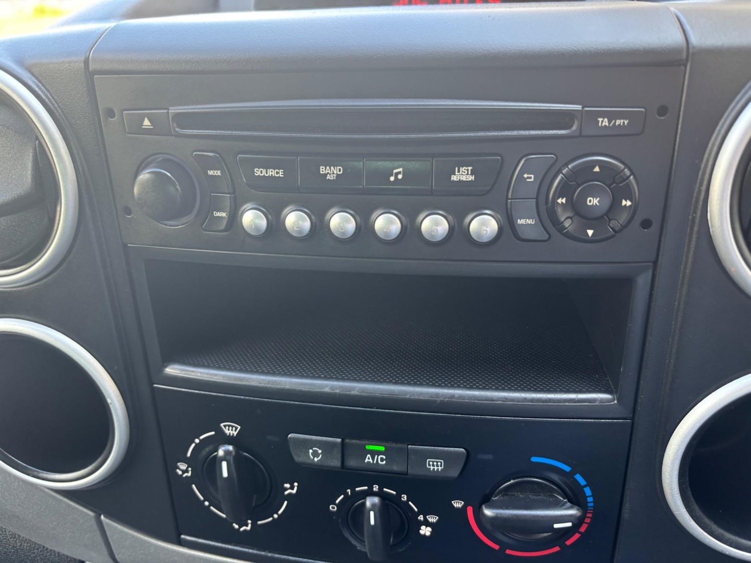 Used Peugeot Partner Tepee 2016 for sale - 76473026: Photo 16