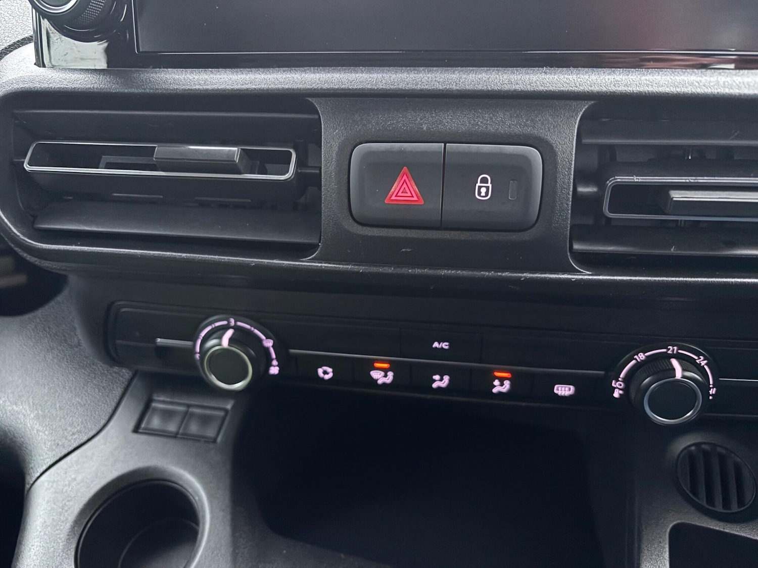 Used Vauxhall Combo Life 2021 for sale - 77029017: Photo 21