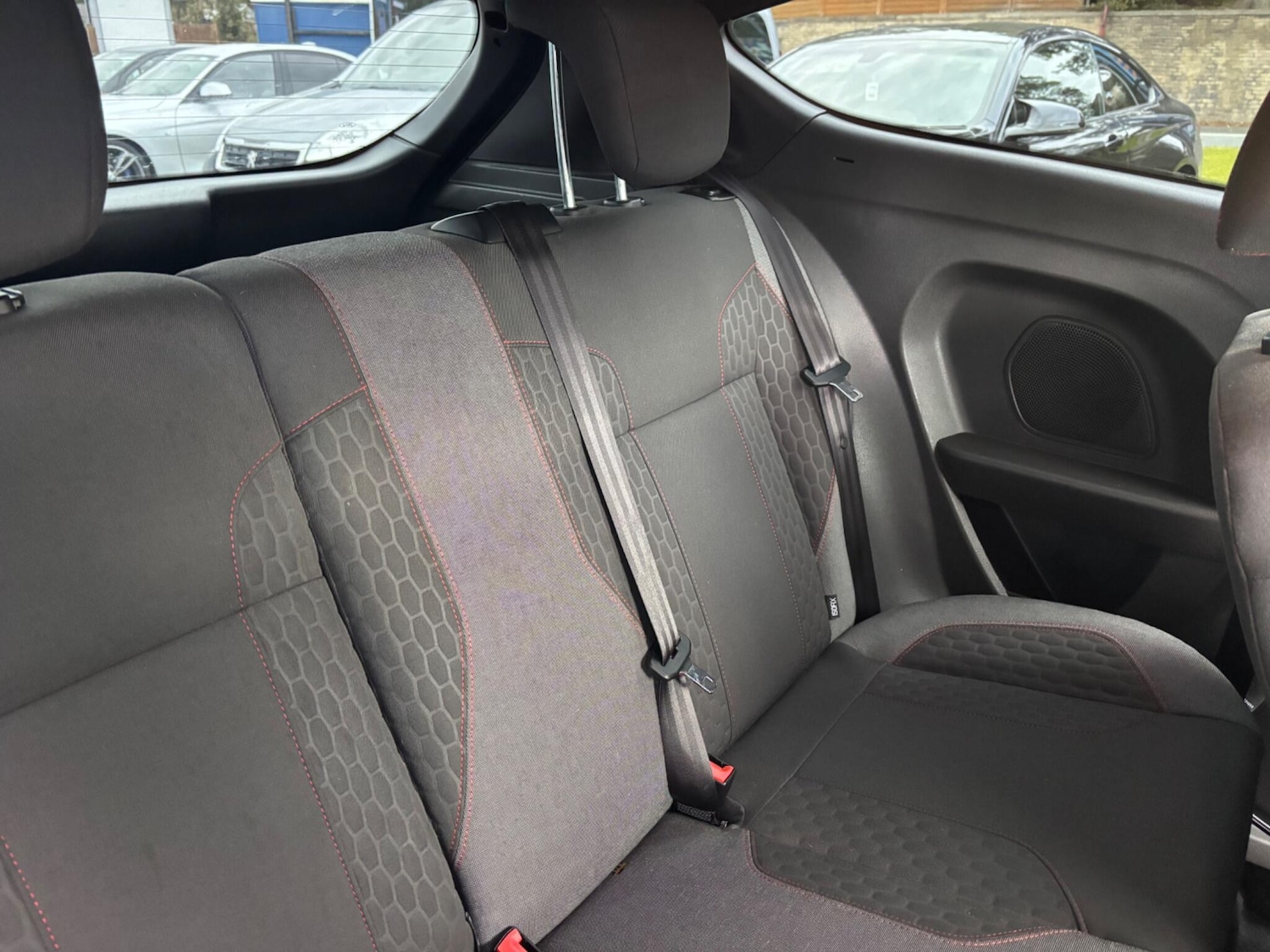 Used Ford Fiesta 2017 for sale - 76032418: Photo 10