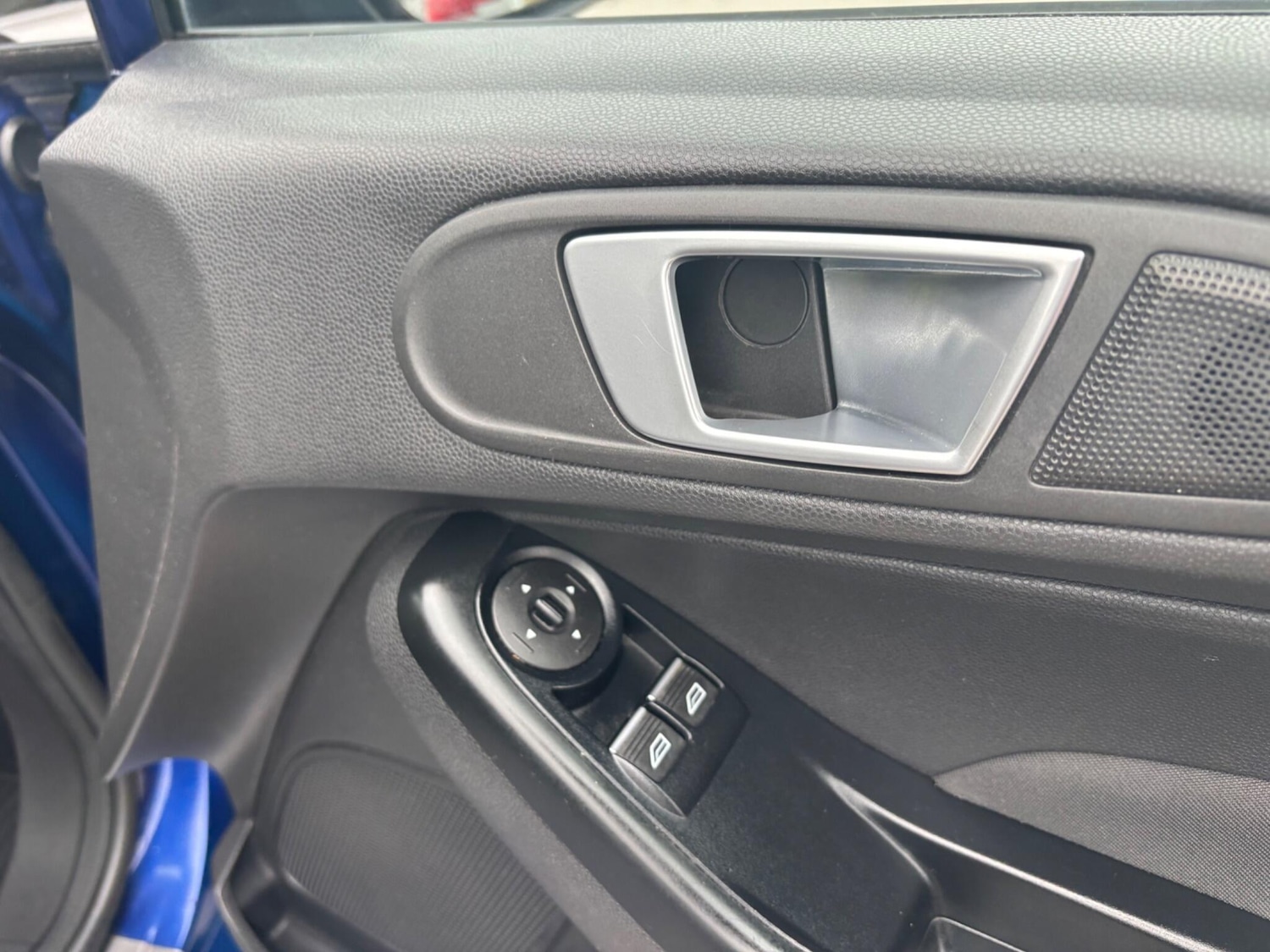 Used Ford Fiesta 2017 for sale - 76032418: Photo 15