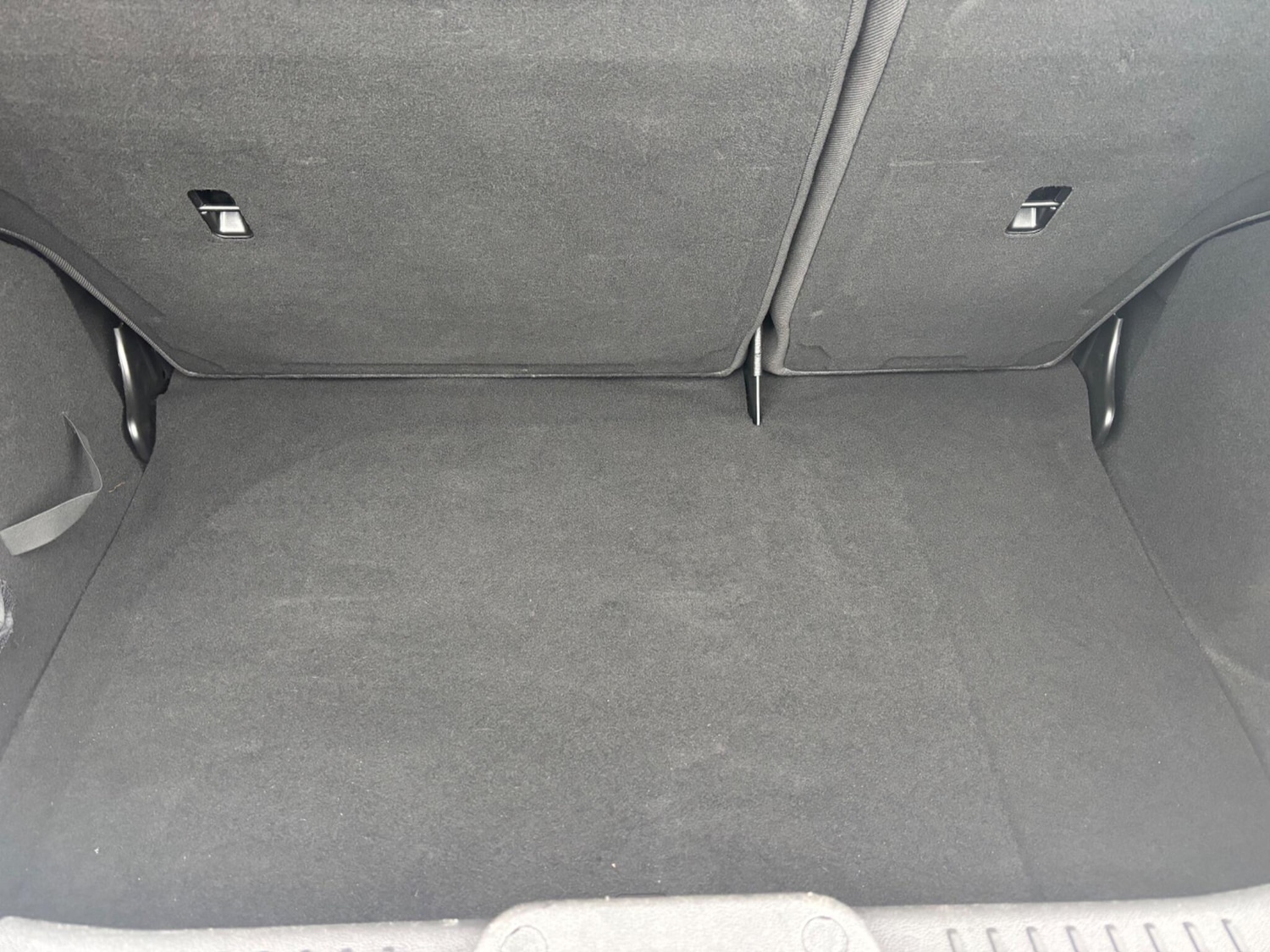 Used Ford Fiesta 2017 for sale - 76032418: Photo 18