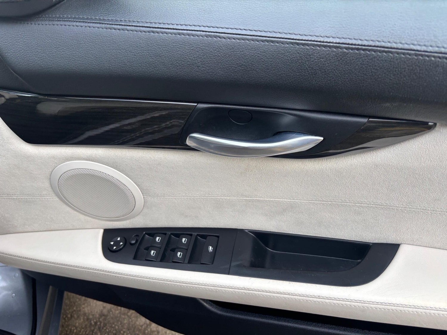 Used BMW Z4 2009 for sale - 76700848: Photo 22