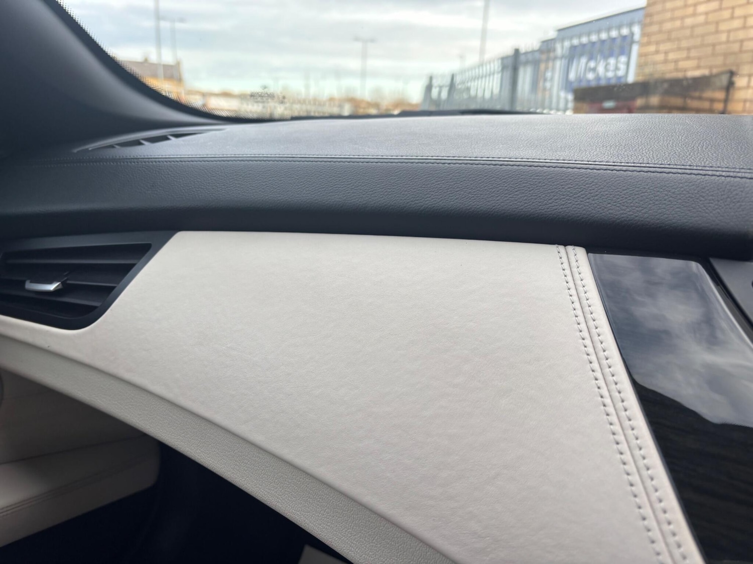 Used BMW Z4 2009 for sale - 76700848: Photo 27