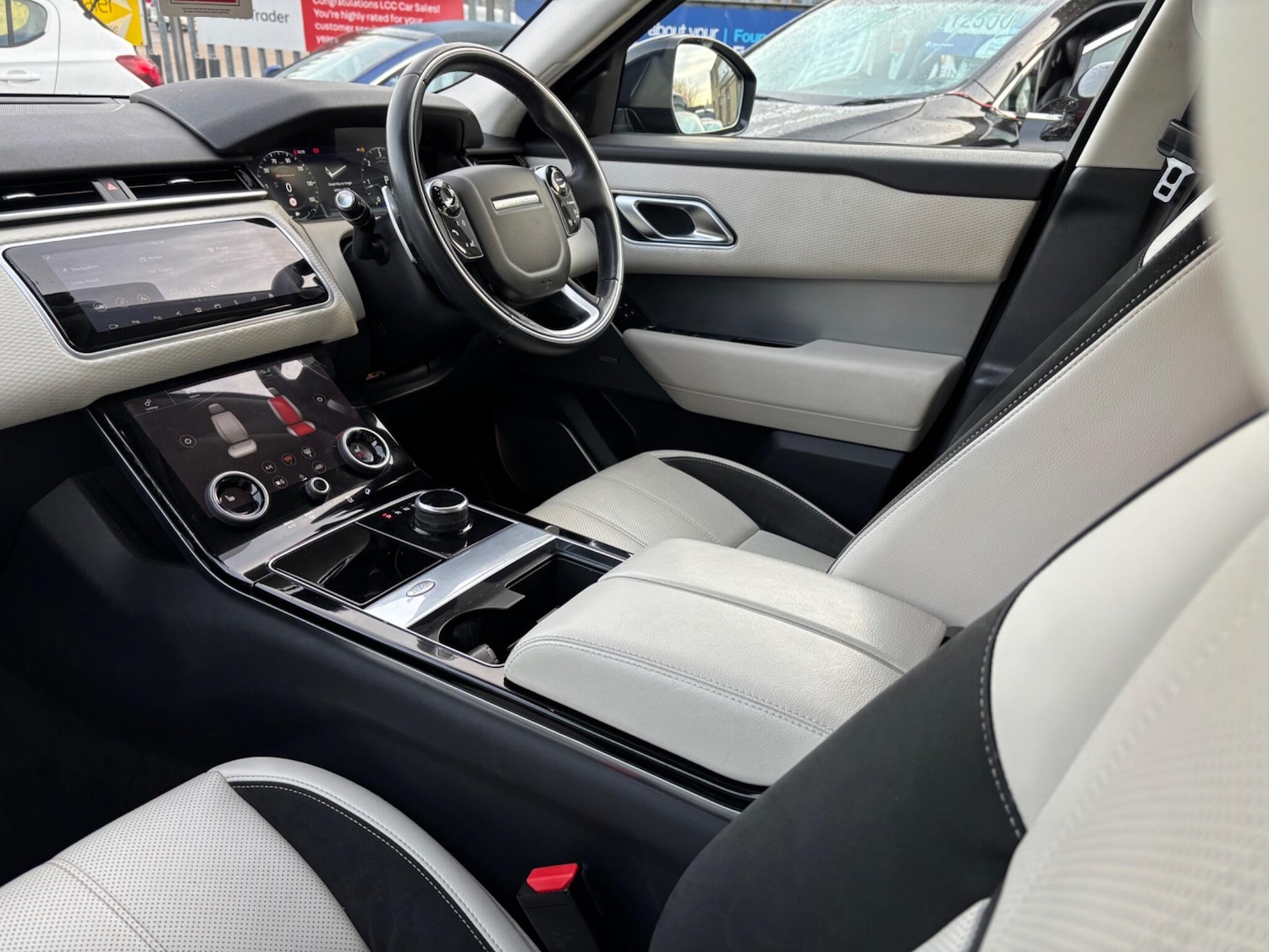 Used Land Rover Range Rover Velar for sale - 77215692: Photo 14