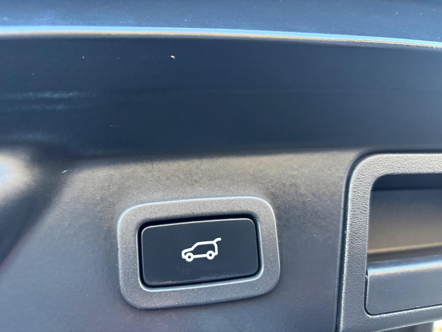 Used Land Rover Range Rover Velar for sale - 77215692: Photo 18