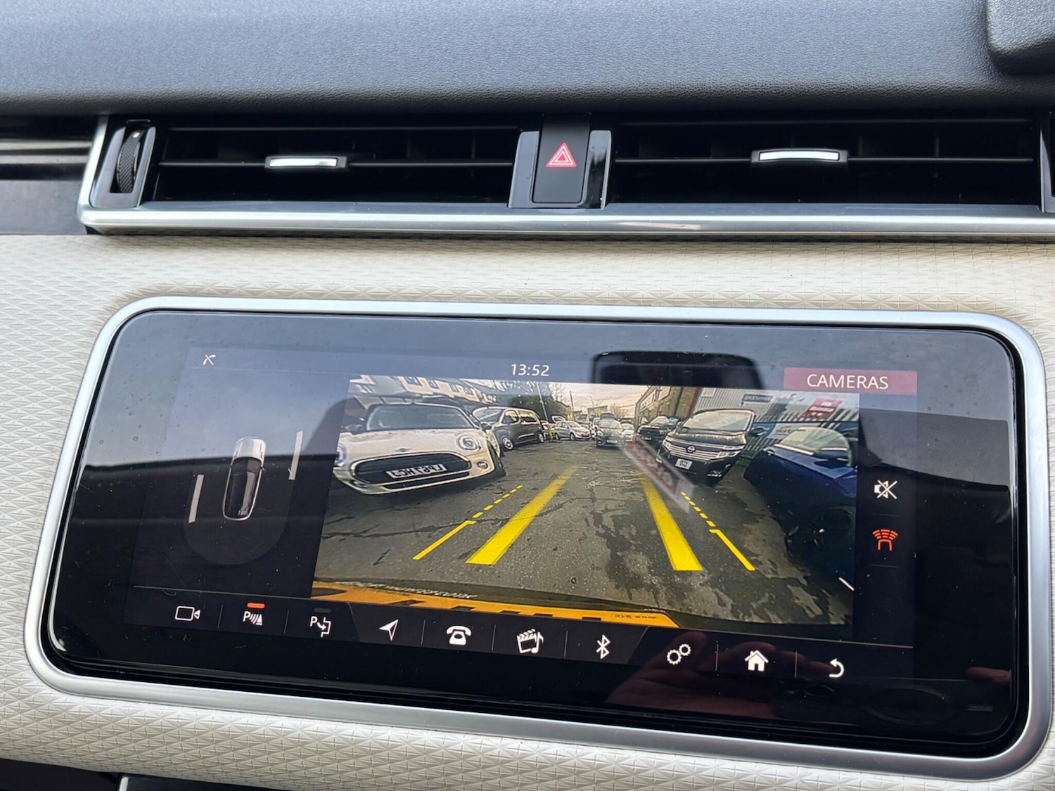 Used Land Rover Range Rover Velar for sale - 77215692: Photo 25