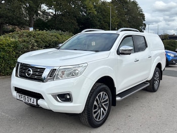 Used Nissan Navara 2019 for sale - 76060204: Photo