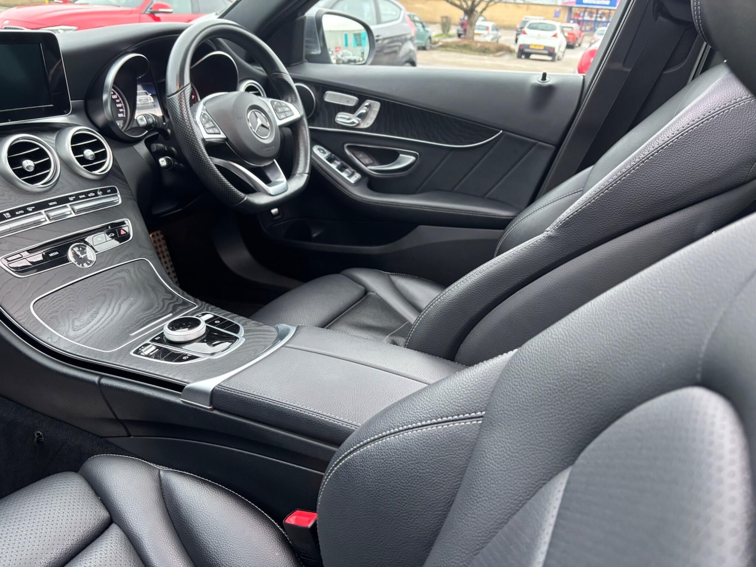 Used Mercedes-Benz C Class 2017 for sale - 77130885: Photo 17