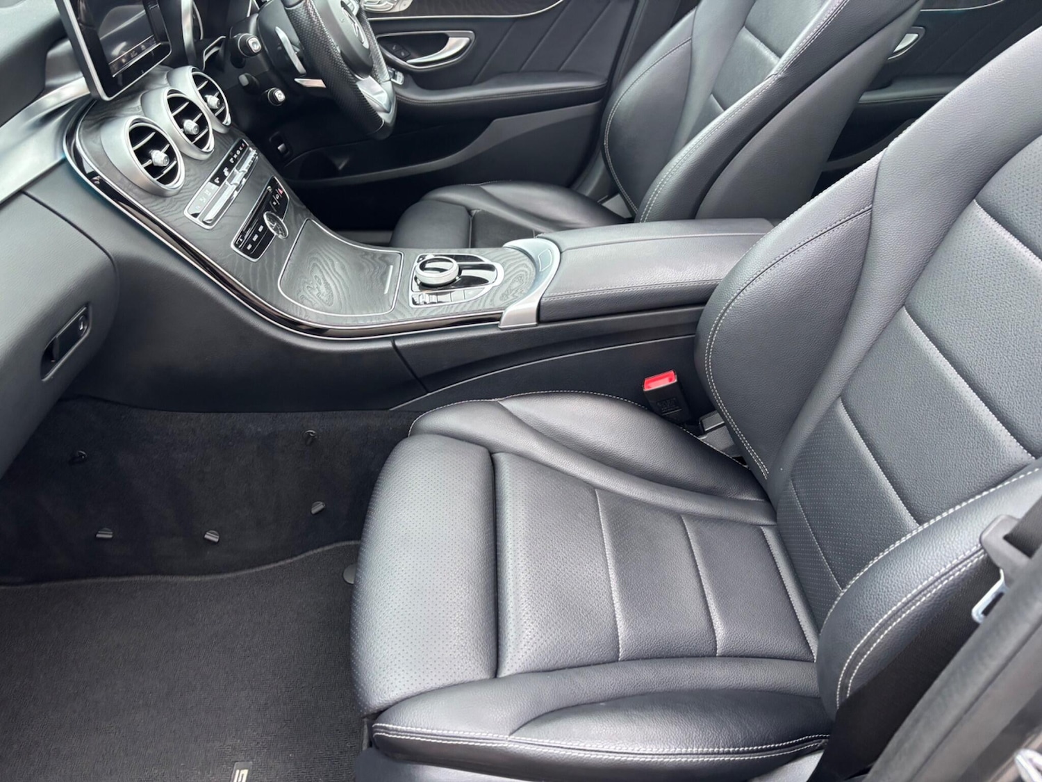 Used Mercedes-Benz C Class 2017 for sale - 77130885: Photo 18