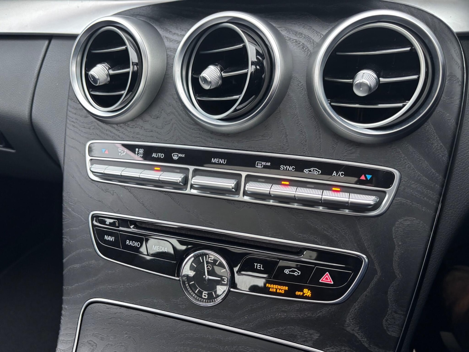 Used Mercedes-Benz C Class 2017 for sale - 77130885: Photo 25