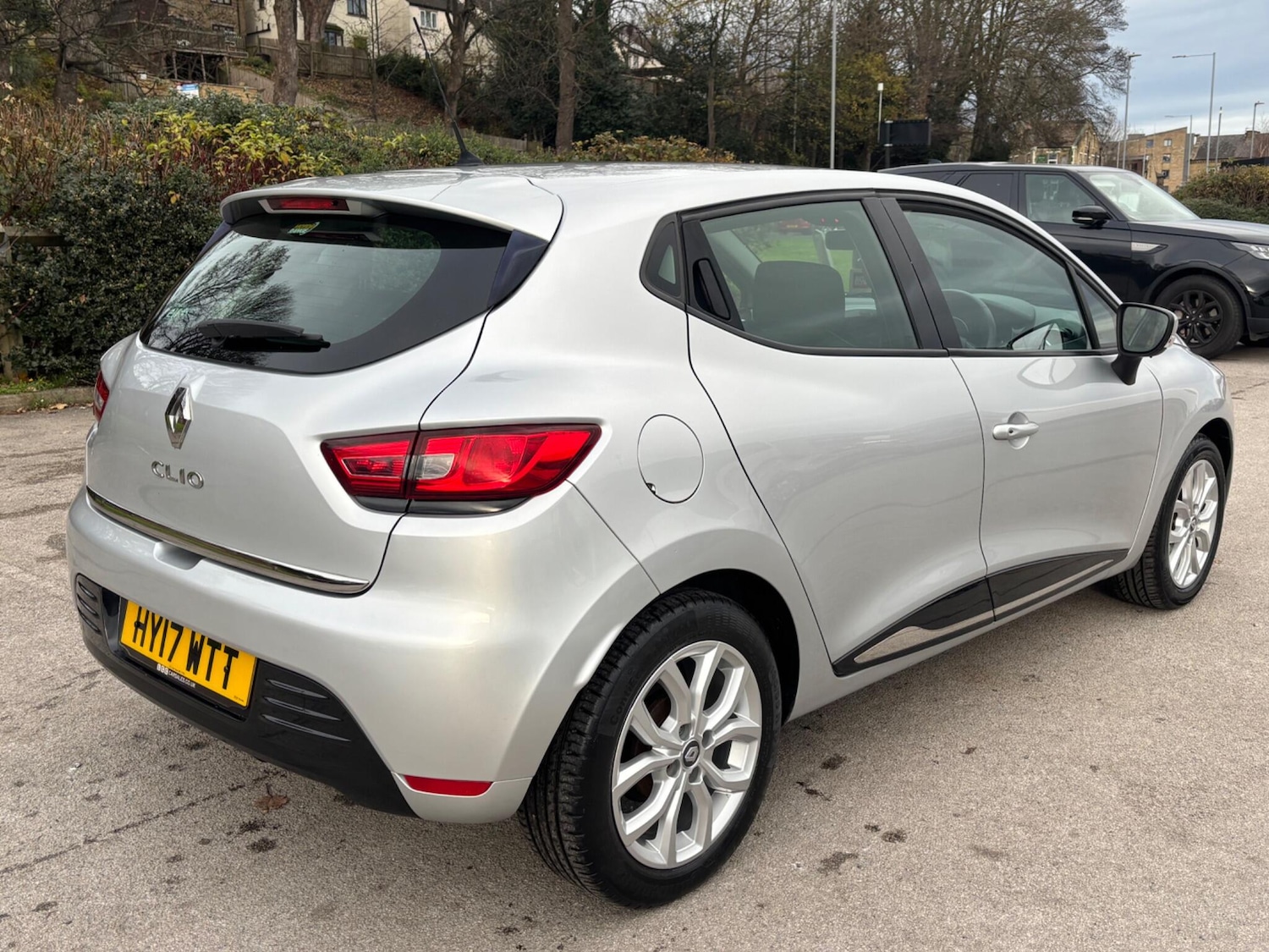 Used Renault Clio 2017 for sale - 76702334: Photo 8