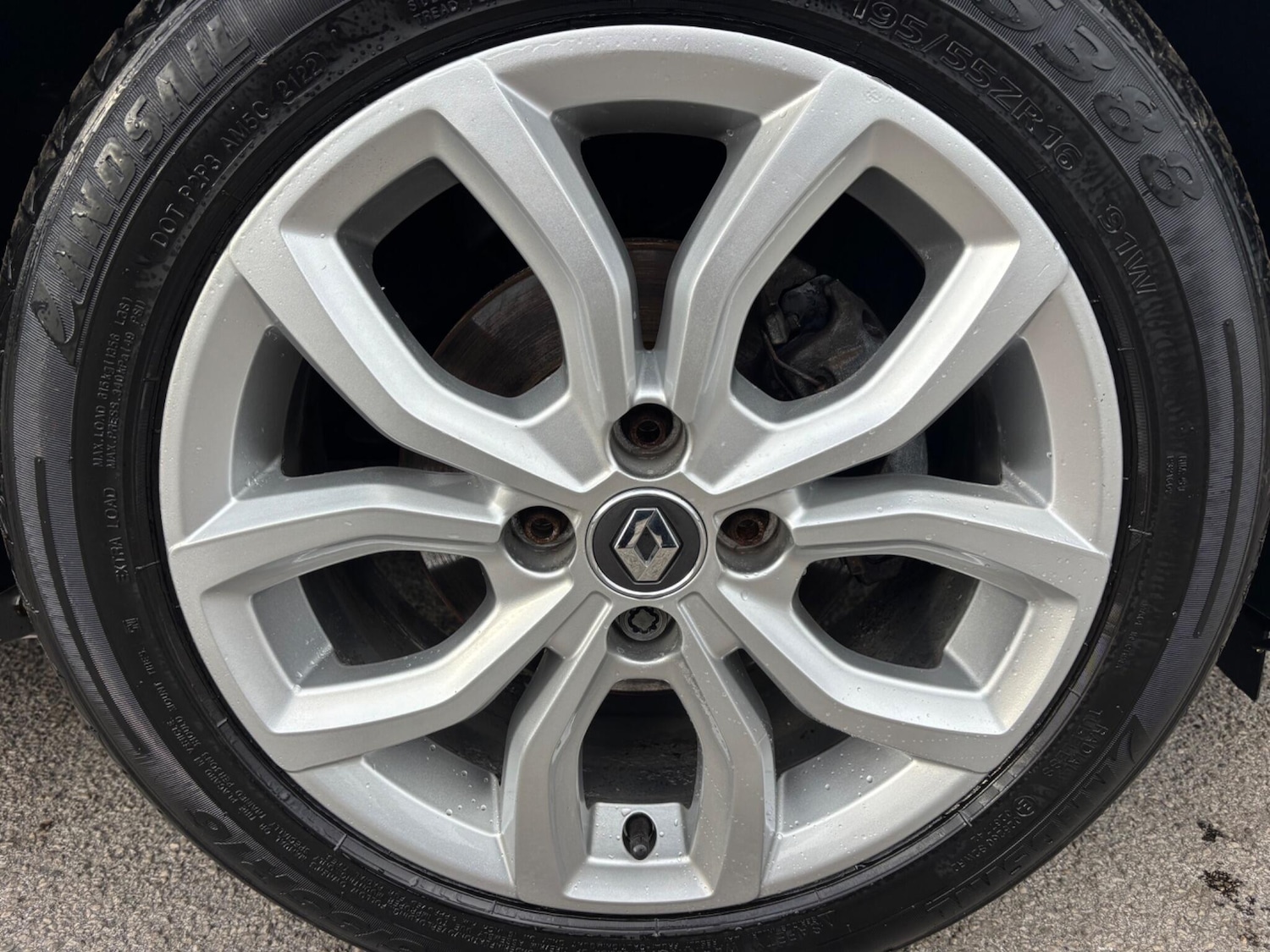 Used Renault Clio 2017 for sale - 76702334: Photo 9