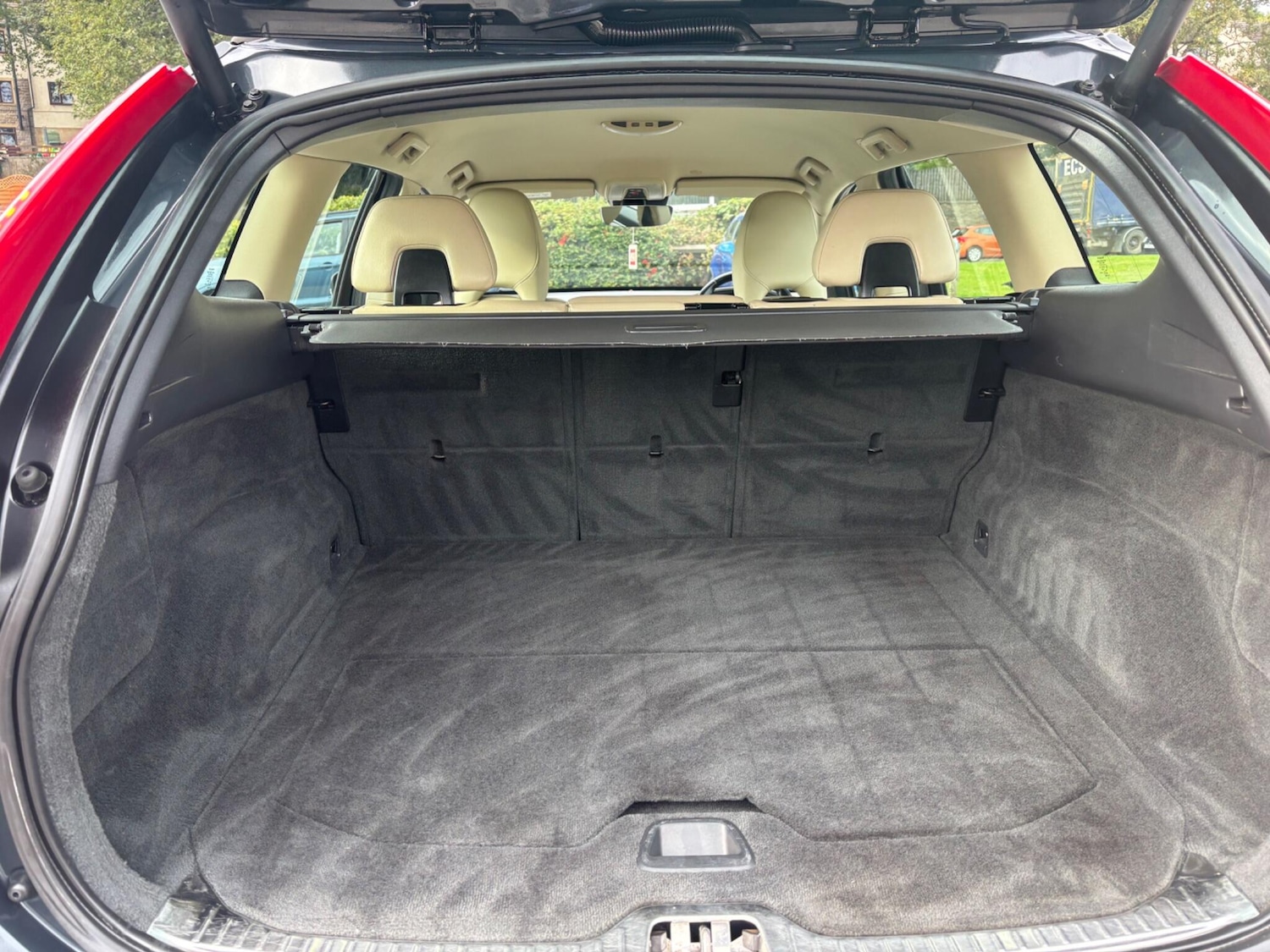Used Volvo XC60 2014 for sale - 76031659: Photo 26