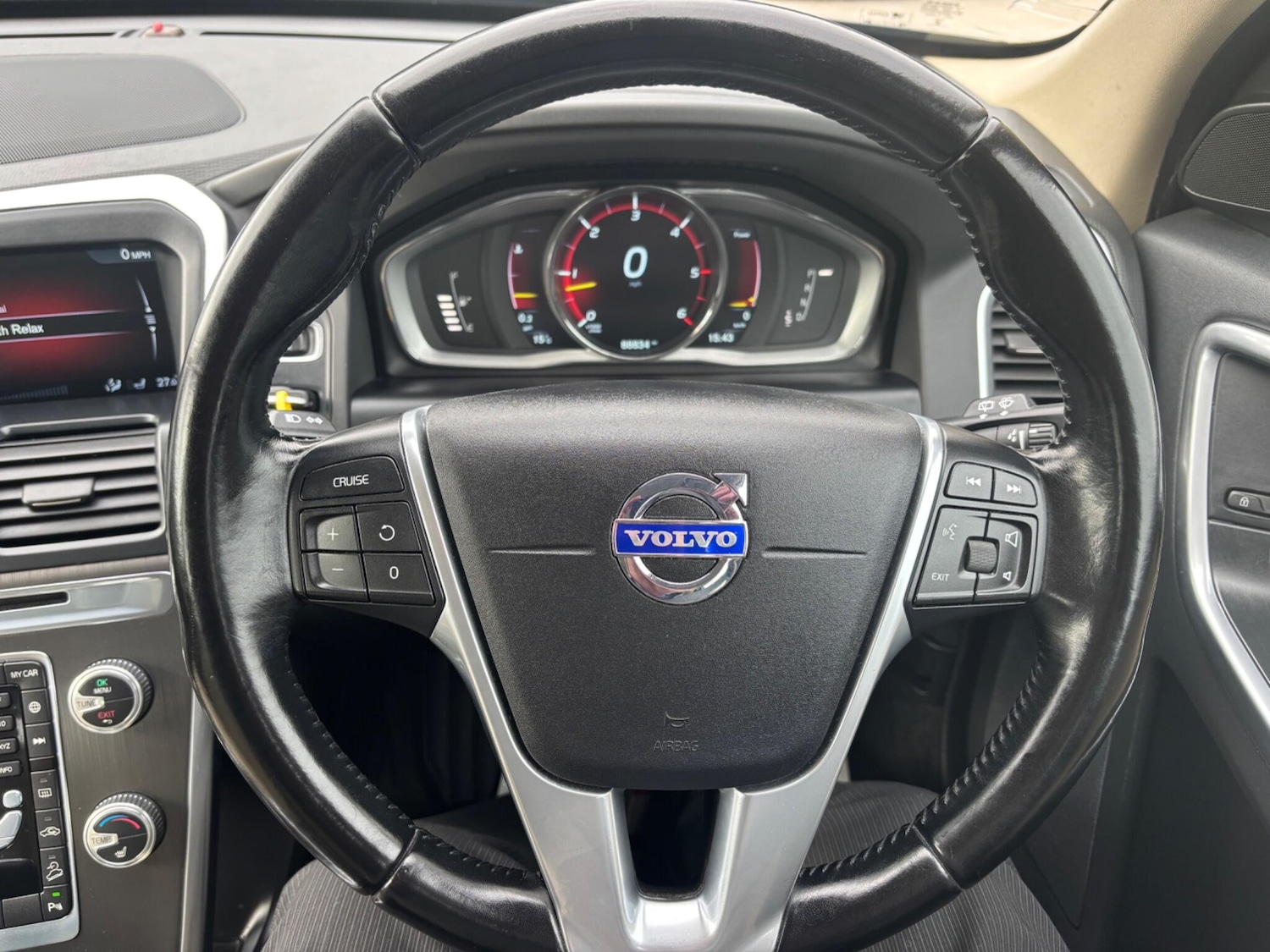 Used Volvo XC60 2014 for sale - 76031659: Photo 27