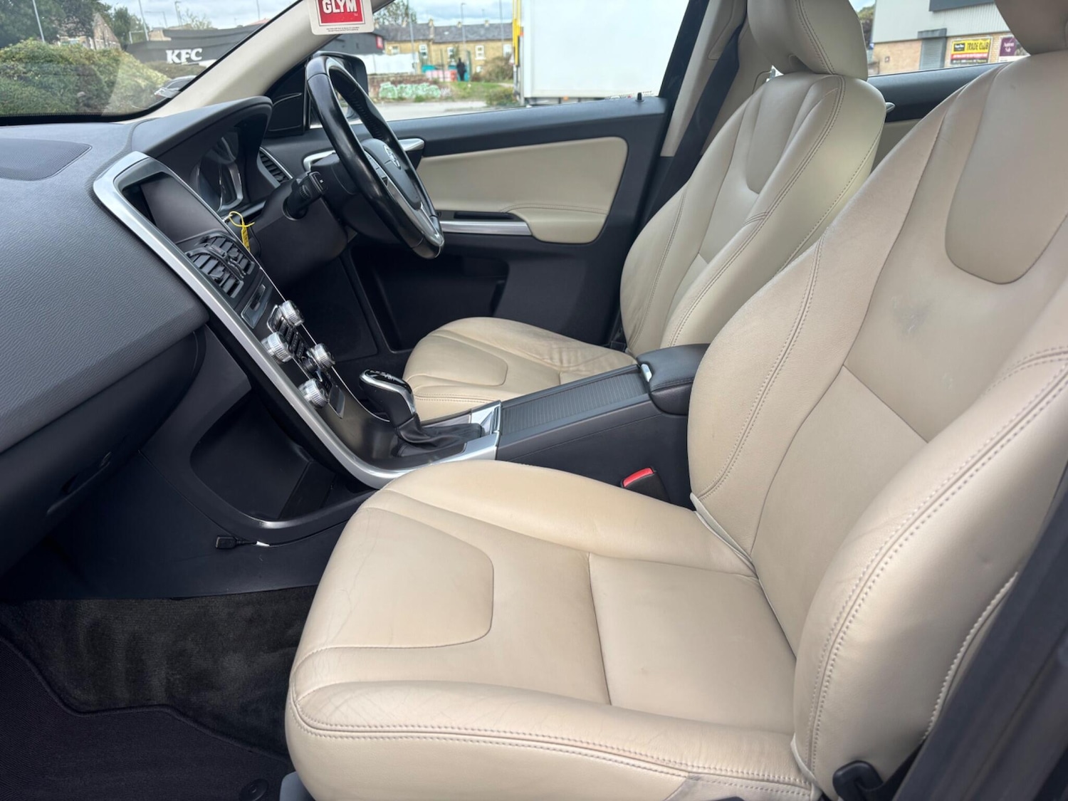 Used Volvo XC60 2014 for sale - 76031659: Photo 28