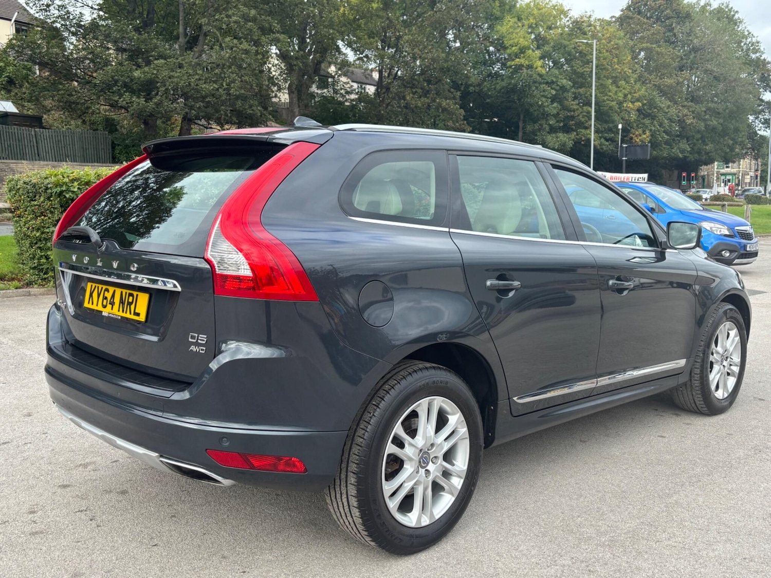 Used Volvo XC60 2014 for sale - 76031659: Photo 8