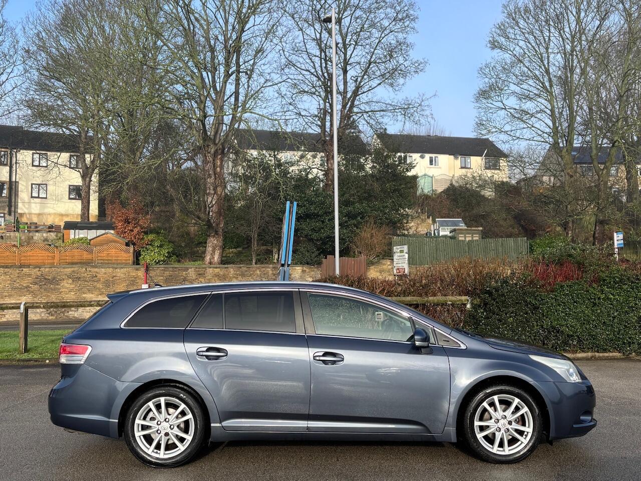 Used Toyota Avensis 2011 for sale - 77343961: Photo 7