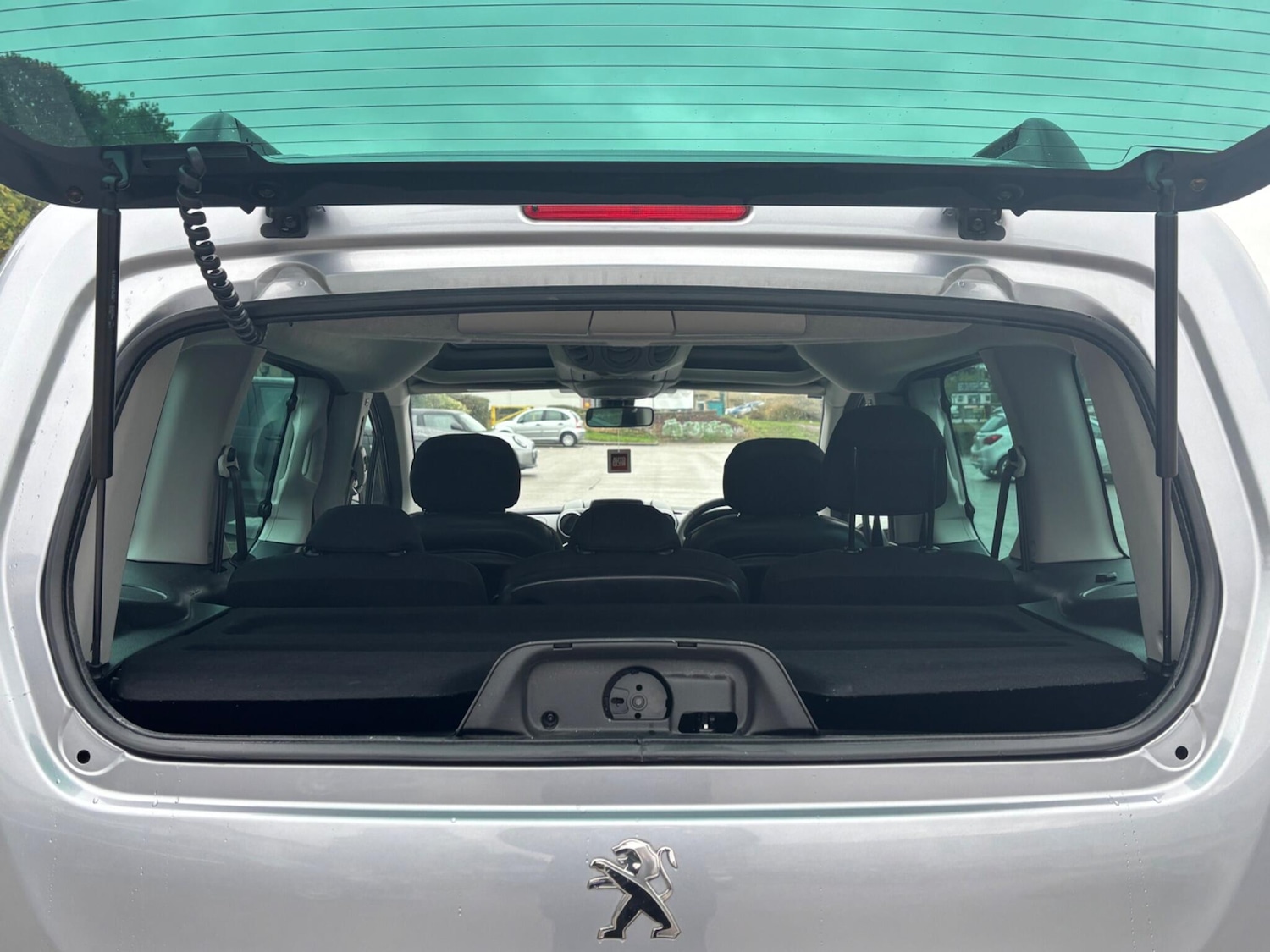 Used Peugeot Partner Tepee 2017 for sale - 76151395: Photo 27