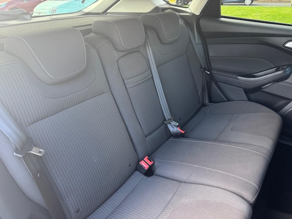 Used Ford Focus 2012 for sale - 76083743: Photo 13