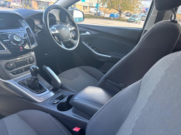 Used Ford Focus 2012 for sale - 76083743: Photo 9