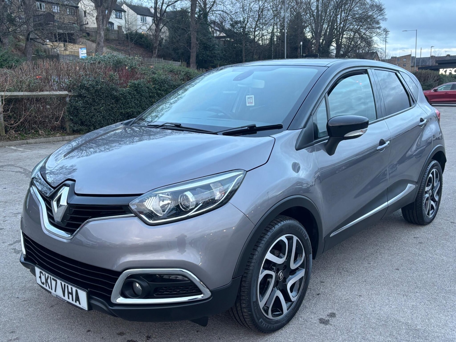 Used Renault Captur for sale - 77074667: Photo 1