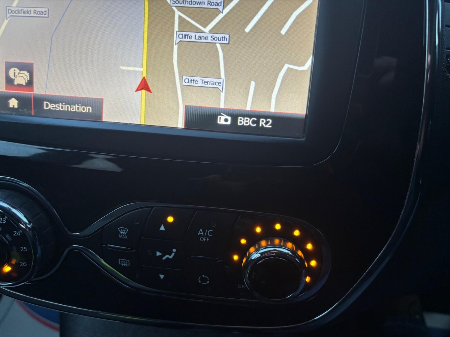 Used Renault Captur for sale - 77074667: Photo 24