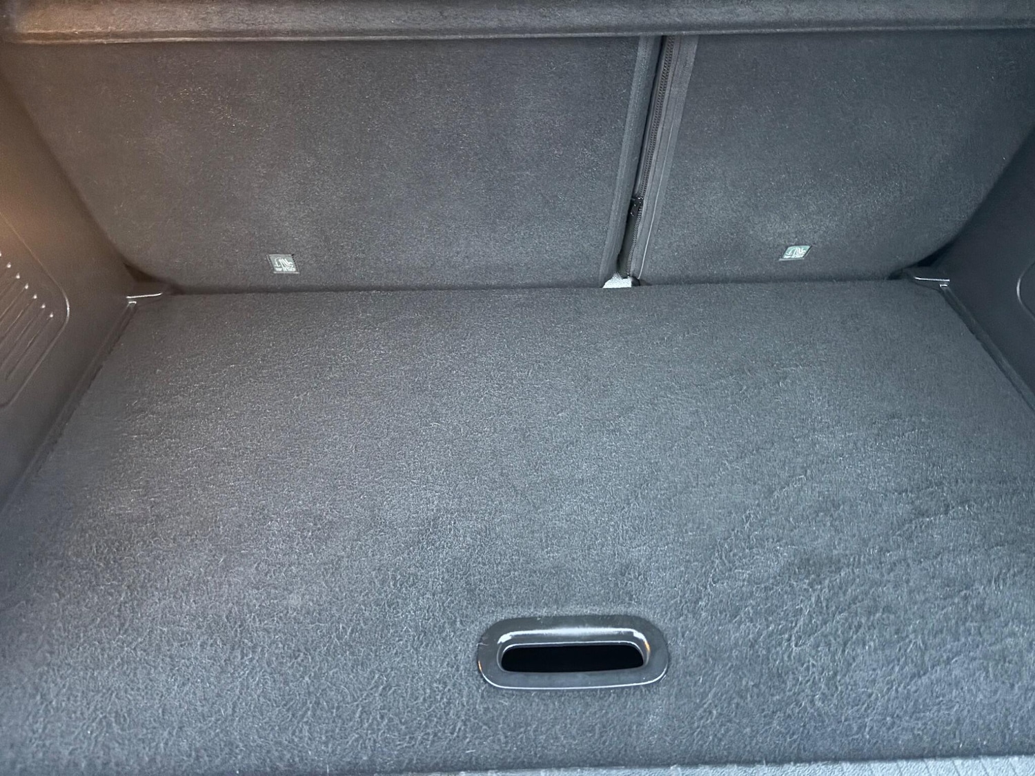 Used Renault Captur for sale - 77074667: Photo 26