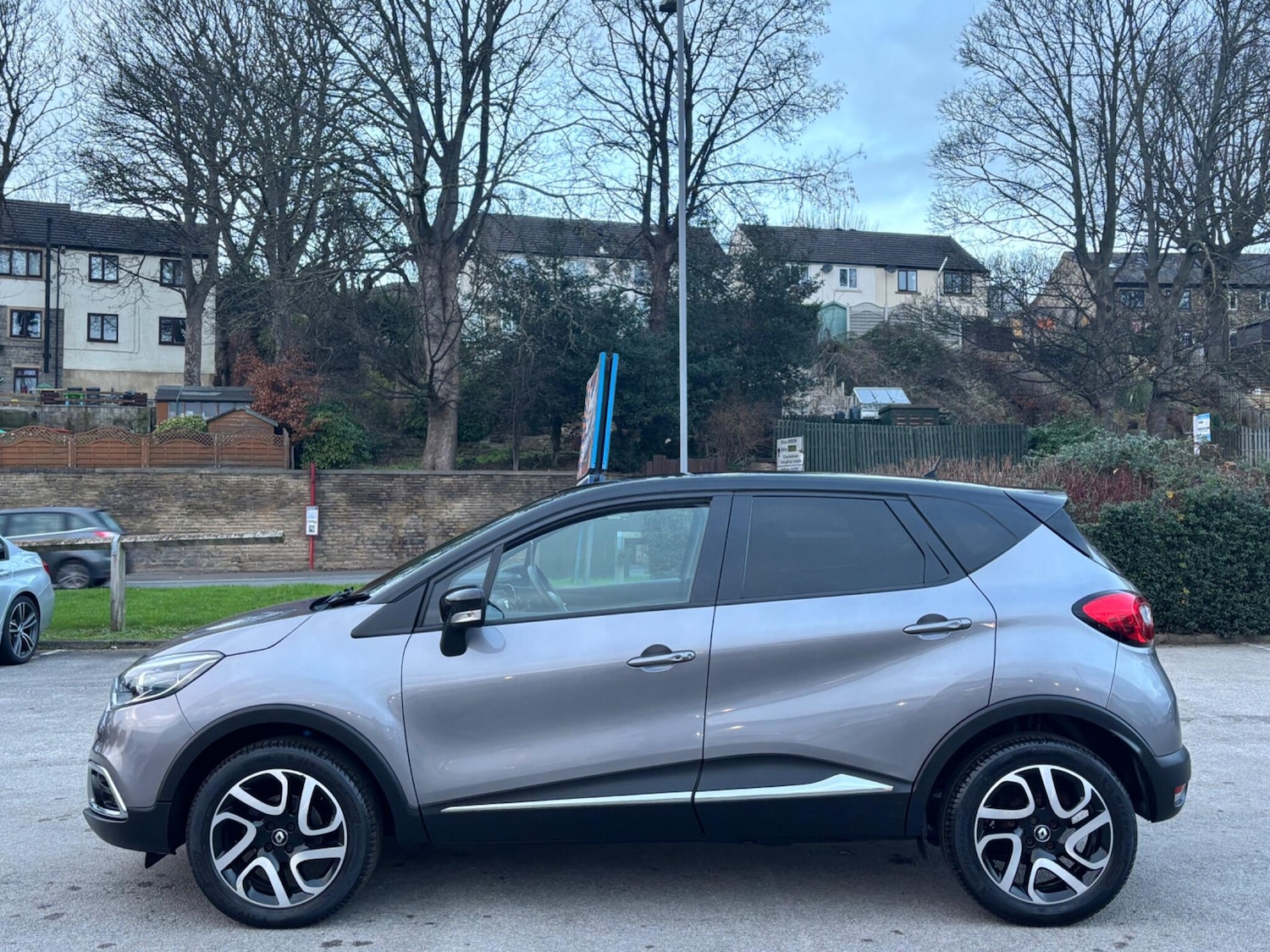 Used Renault Captur for sale - 77074667: Photo 5