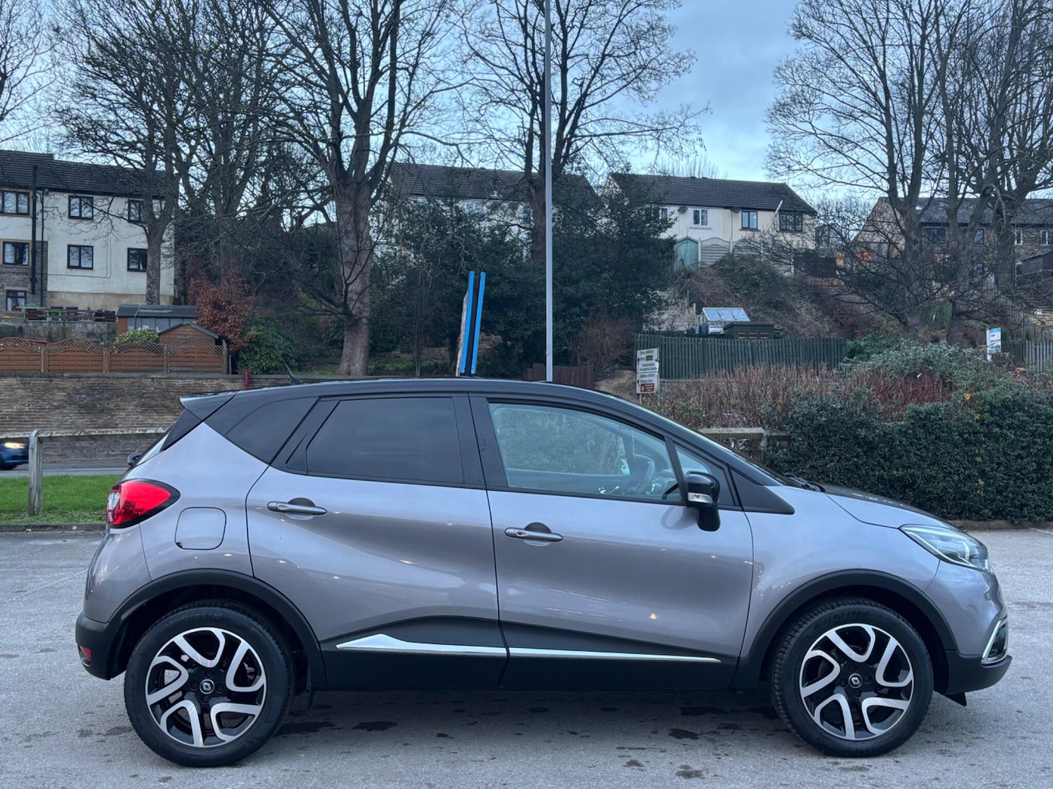 Used Renault Captur for sale - 77074667: Photo 7