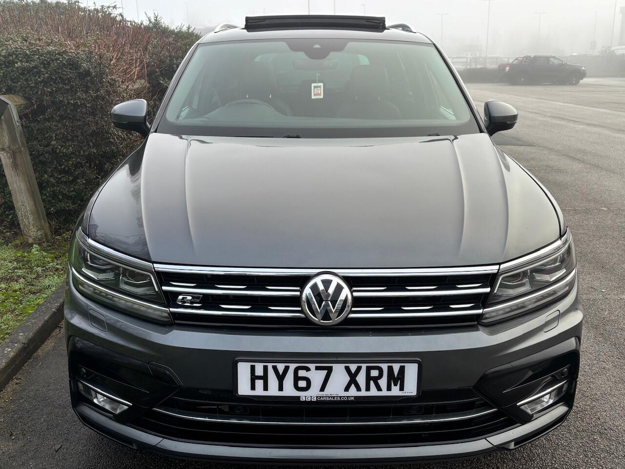 Used Volkswagen Tiguan 2017 for sale - 77345084: Photo 2