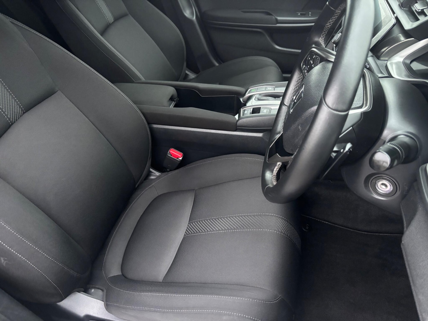 Used Honda Civic 2017 for sale - 77657894: Photo 14