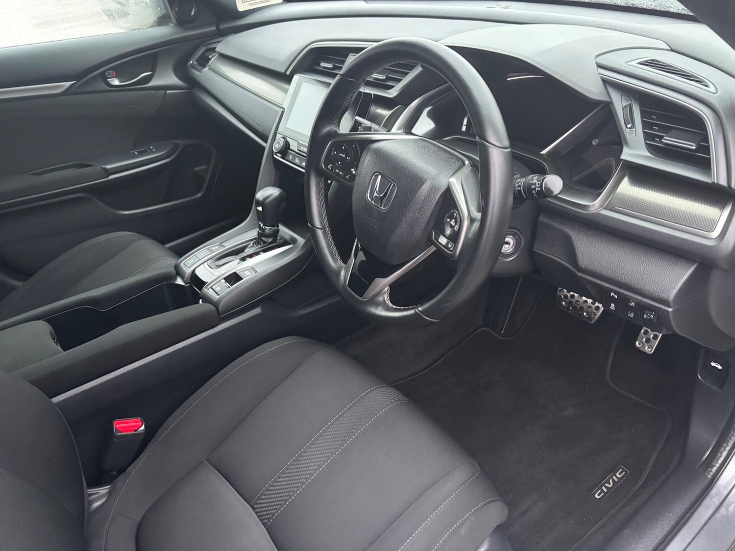 Used Honda Civic 2017 for sale - 77657894: Photo 15