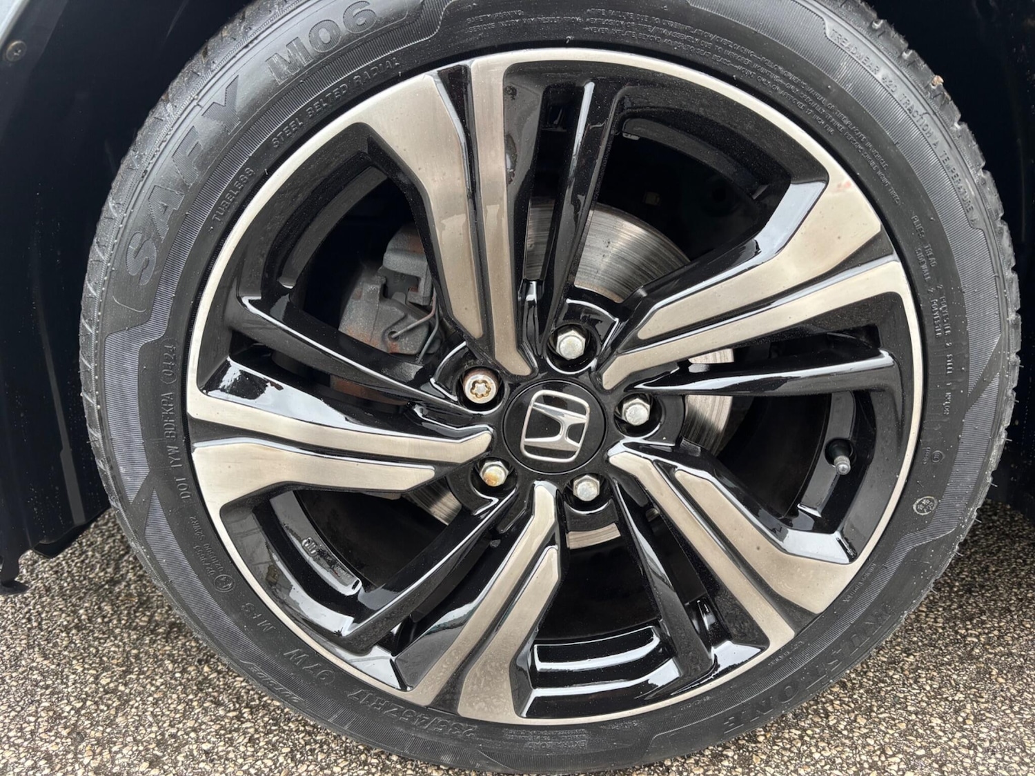 Used Honda Civic 2017 for sale - 77657894: Photo 29