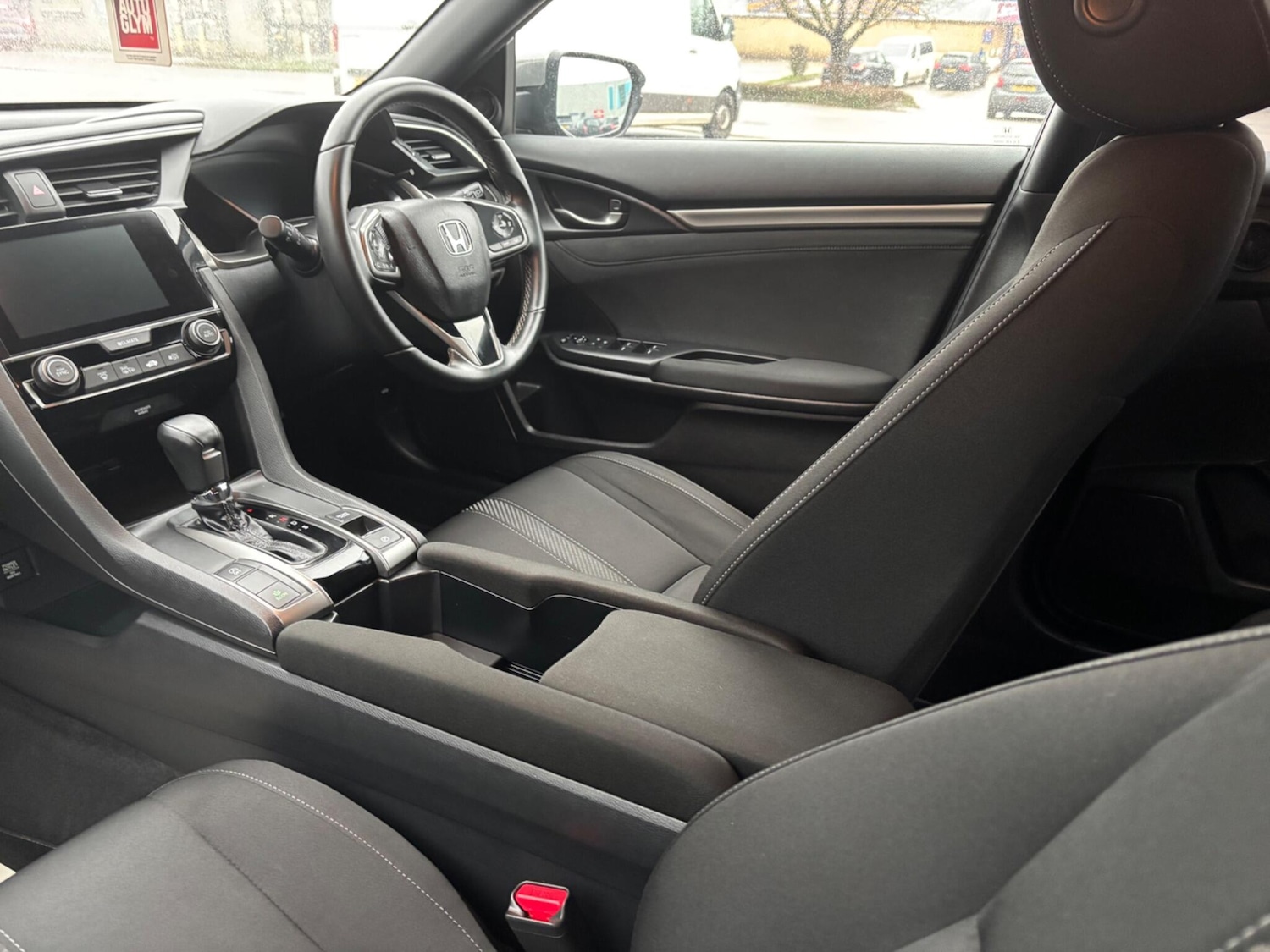 Used Honda Civic 2017 for sale - 77657894: Photo 34