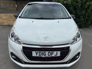 Used Peugeot 208 2016 for sale - 79303287: Photo