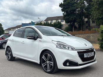 Used Peugeot 208 2016 for sale - 79303287: Photo