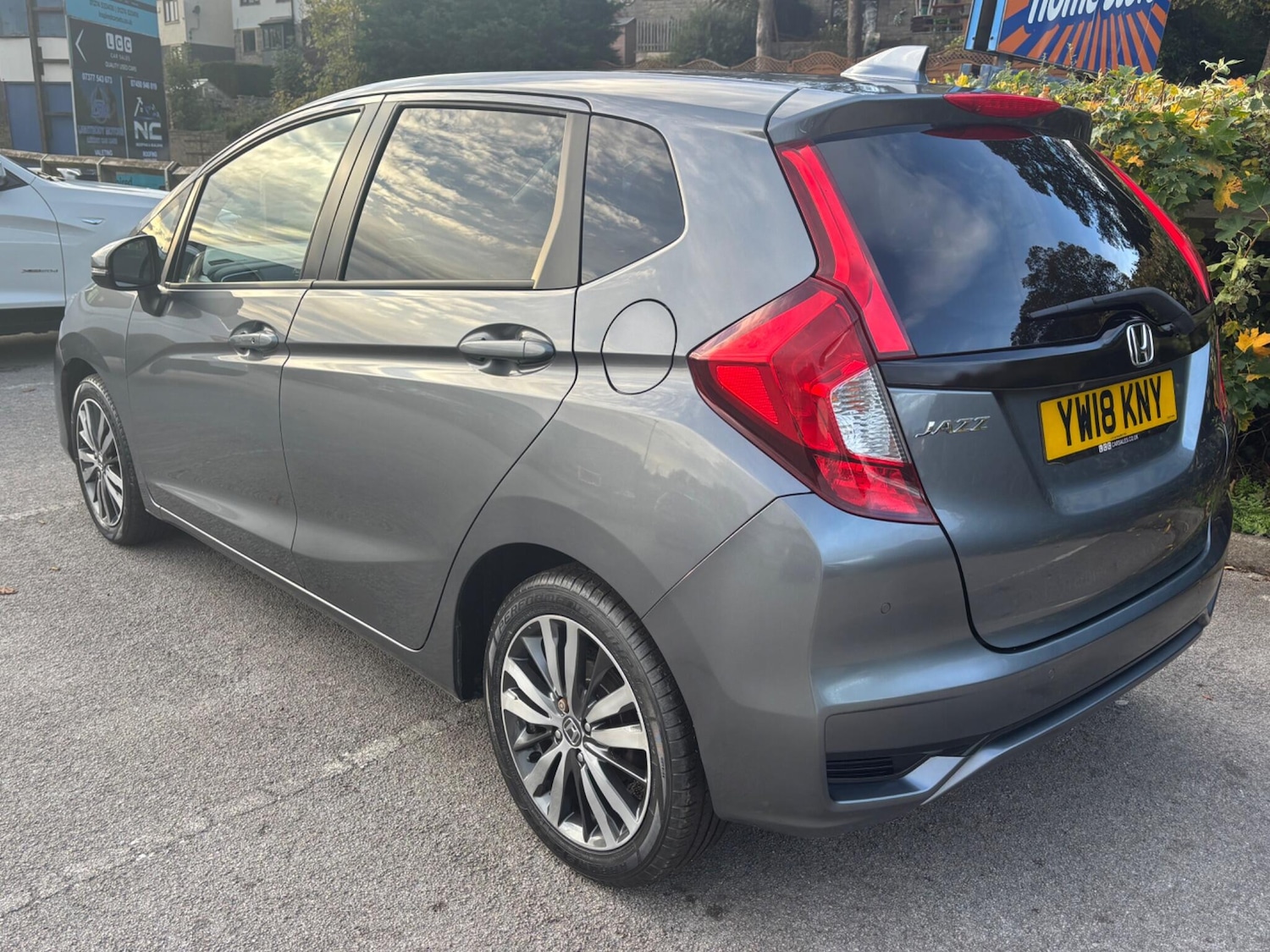 Used Honda Jazz 2018 for sale - 76360052: Photo 4